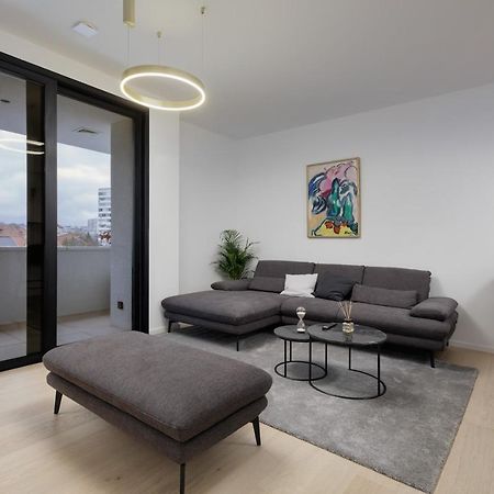 Luxury Haven In Zagreb Apartment Exterior photo